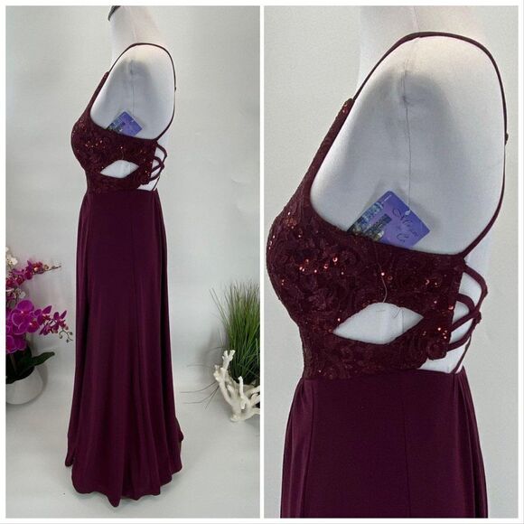 ✨HP✨Dress NWT Megan & Co Red Evening Gown - Picture 3 of 4